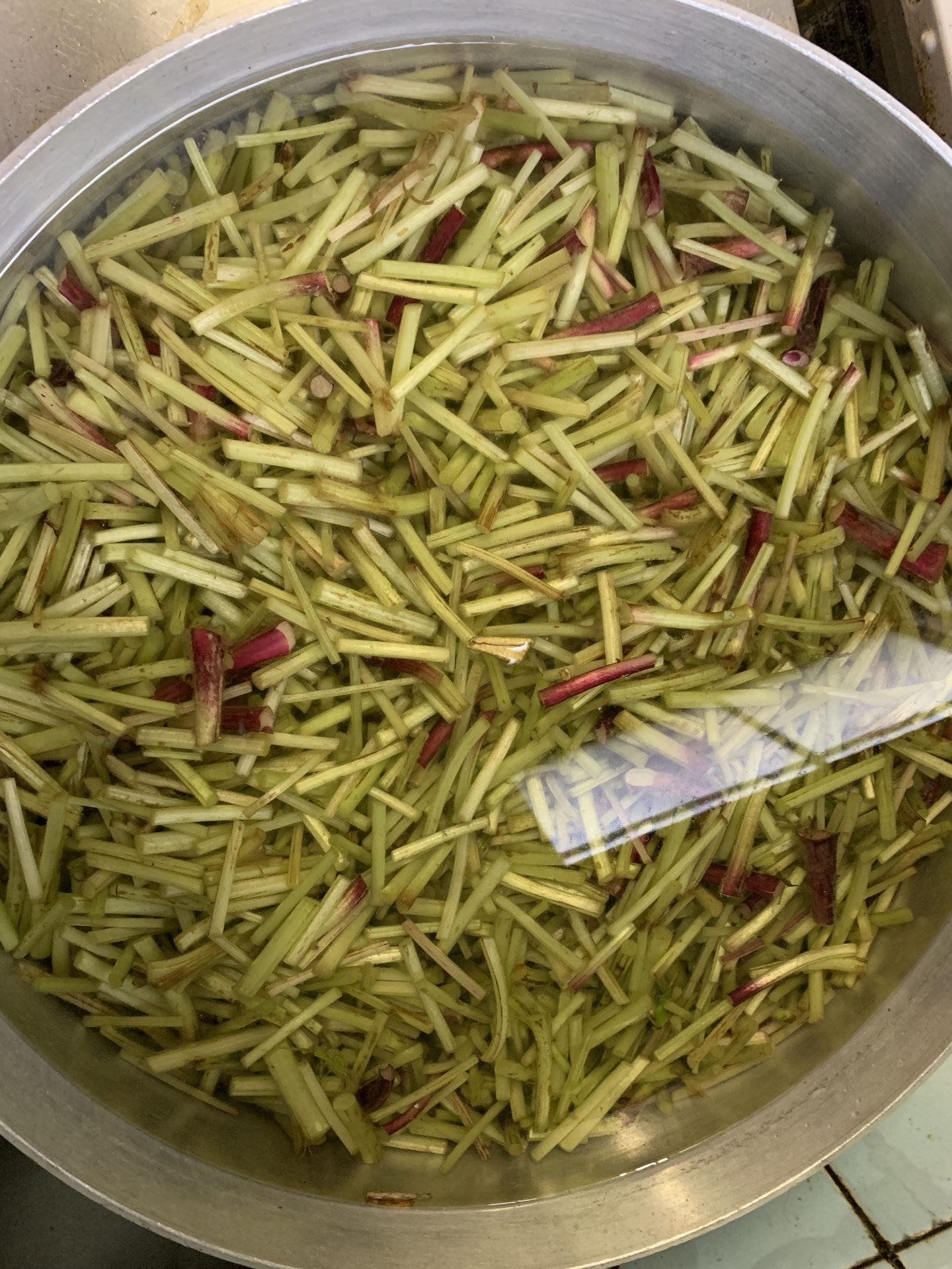 きゃら蕗 伽羅蕗 を炊きました スノーランドからの風の便り スノーランドからの風の便り